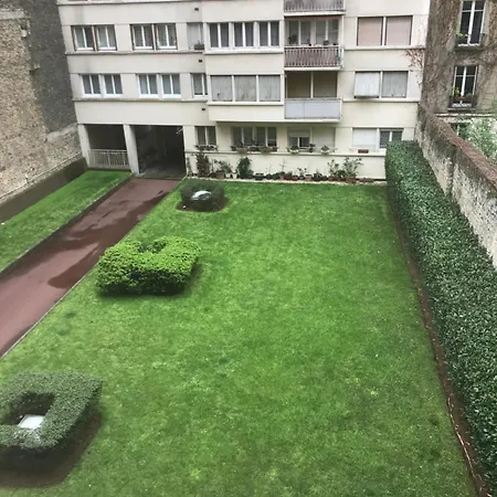 2 Pieces Lumineux Et Calme A * Paris